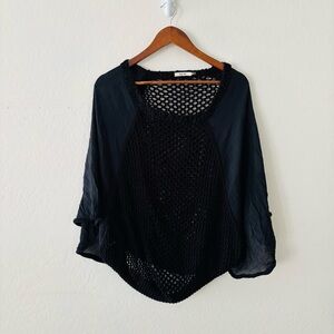 San Joy Open-Knit Sheer Accent Top | Women’s Size‎ Small Crochet Poncho